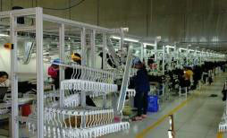 comprare Sistema d'attaccatura dell'indumento verticale del trasportatore dello SpA ss del magazzino online manufacture