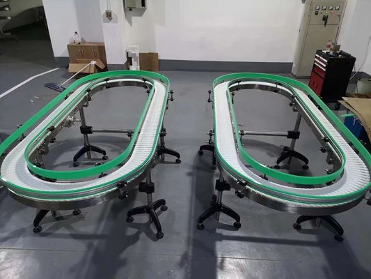 Curva verde bianca blu di giro del PVC un nastro trasportatore da 90 gradi un nastro trasportatore da 180 gradi